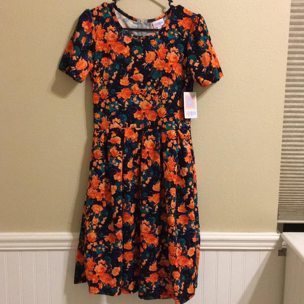 Lularoe Amelia